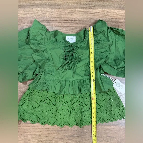 New Tuckernuck Hyacinth House Forest Green Ruffle Nadia Boise Top-Size Medium - Picture 9 of 10